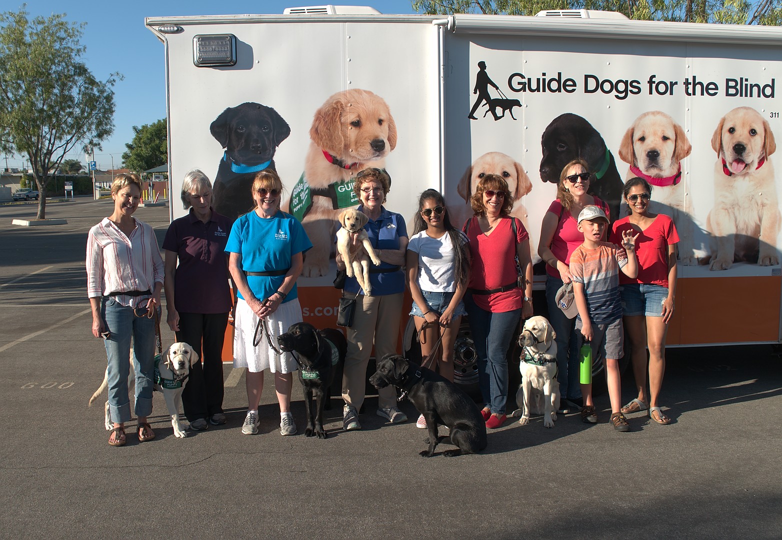 LASW at the Puppy Truck with Crescent IV and Mesa IV